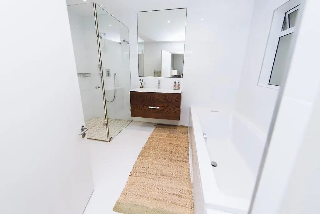 New! Bantry Bay Luxurious Villa 50M From The Sea ケープタウン 南アフリカ